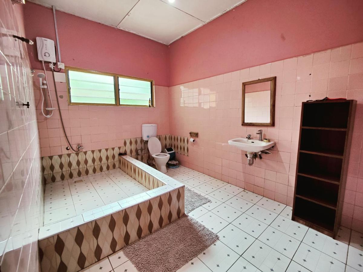 Tumi Hostel Кумаси Екстериор снимка